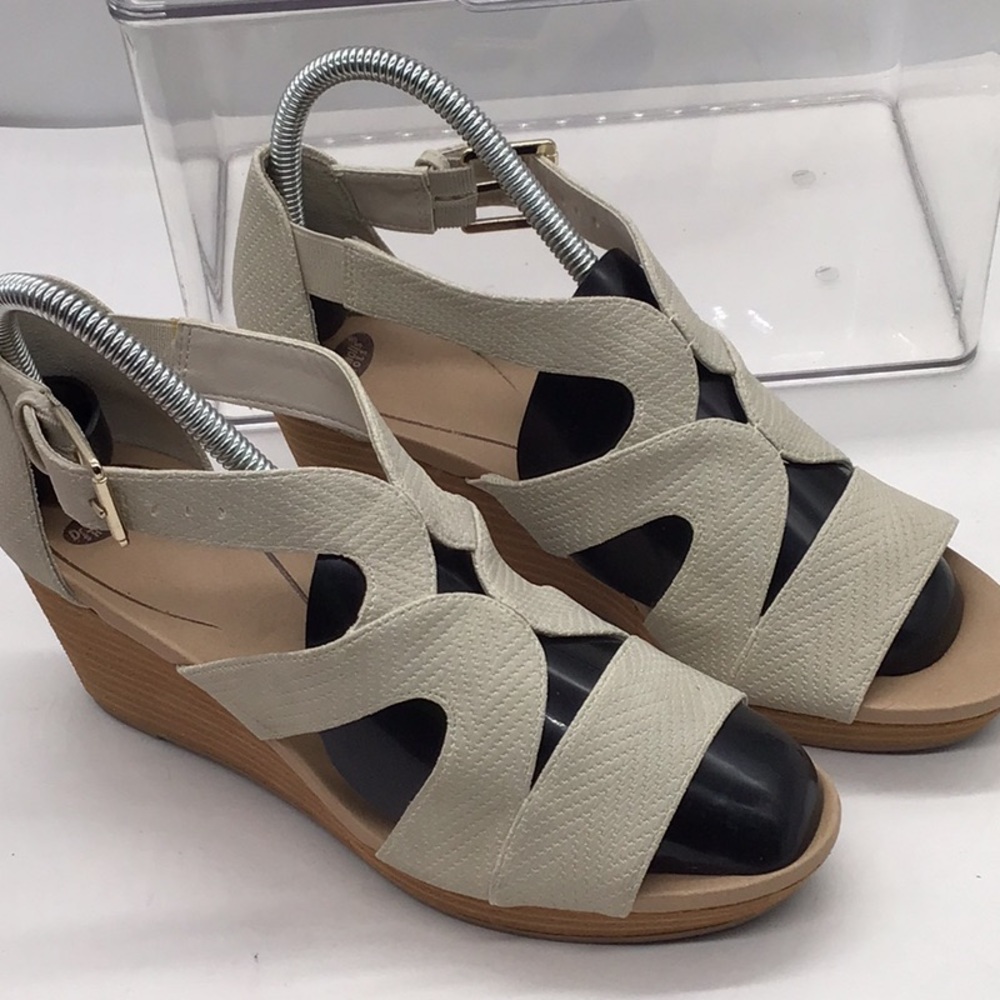 Dr.Scholl’s Beige Heel Sandal - Picture 8 of 10